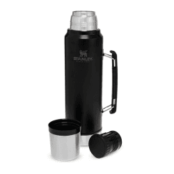 Image showing the Legendary Classic Bottle, 1L, Matte Black Pebble product.