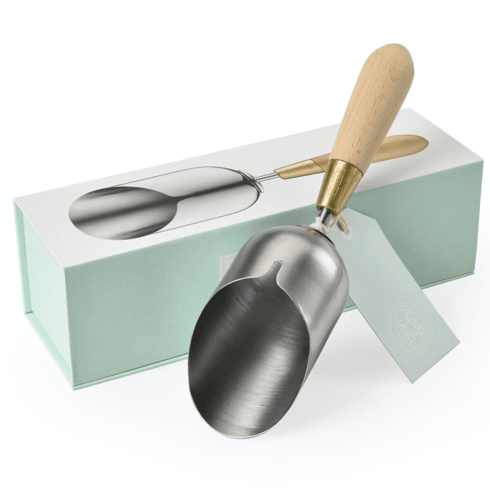 Boxed Compost Scoop, Silver/Natural/Brass