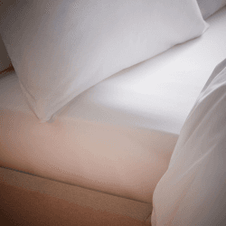 Image showing the 200Tc Cooling Tencel King Fitted Sheet, White product.