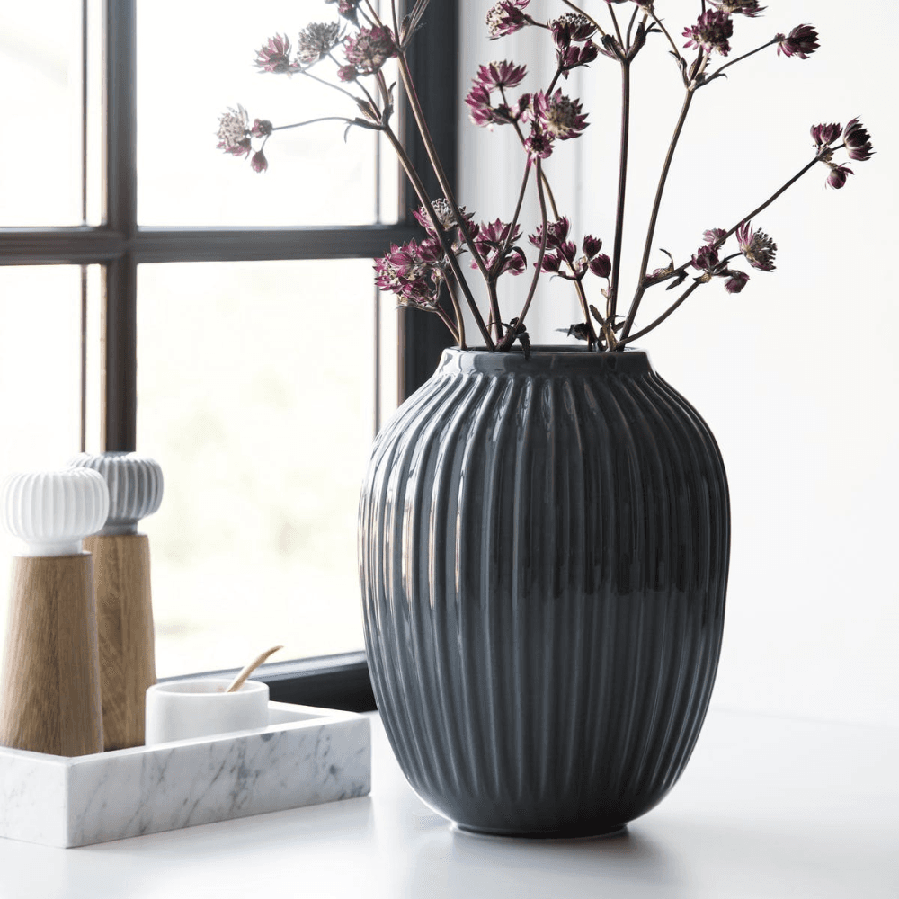 Hammershøi Vase, 25 x 19cm, Anthracite