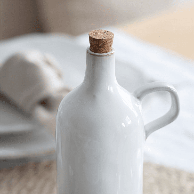 Ithaca Oil Bottle, 620ml, White