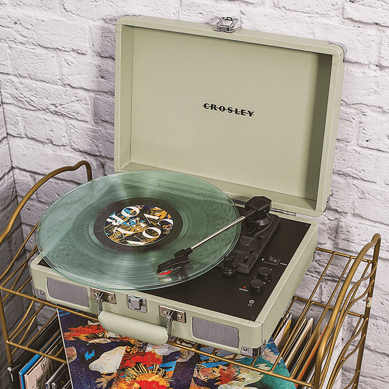 Cruiser Deluxe Plus Portable Turntable, Mint