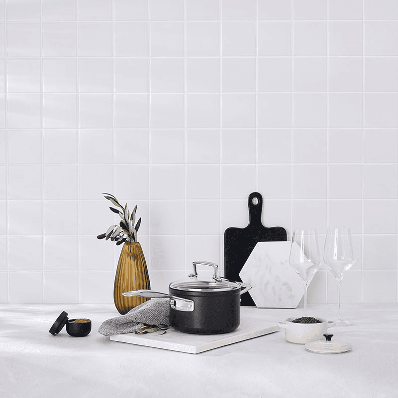 Toughened Non-Stick Saucepan With Lid - 20cm