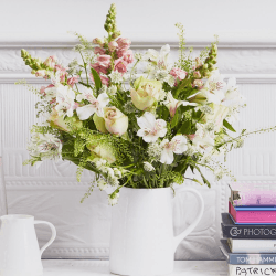 Image showing the Regular Letterbox flower subscription, 12 months product.