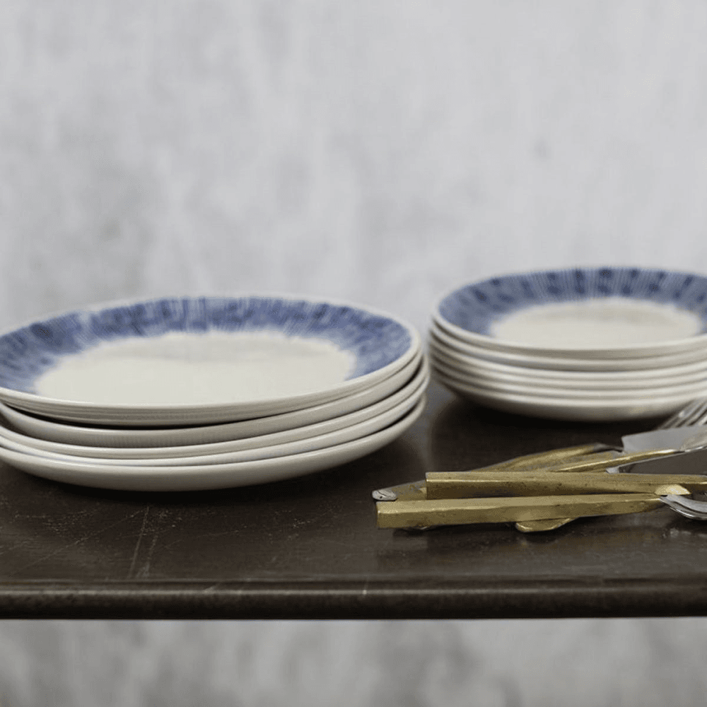 Karuma Dinner Plate, D24.5cm, Blue and White