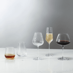 Image showing the Vera Wang Swirl Set of 2 Red Wine Glasses, 690ml, Clear product.