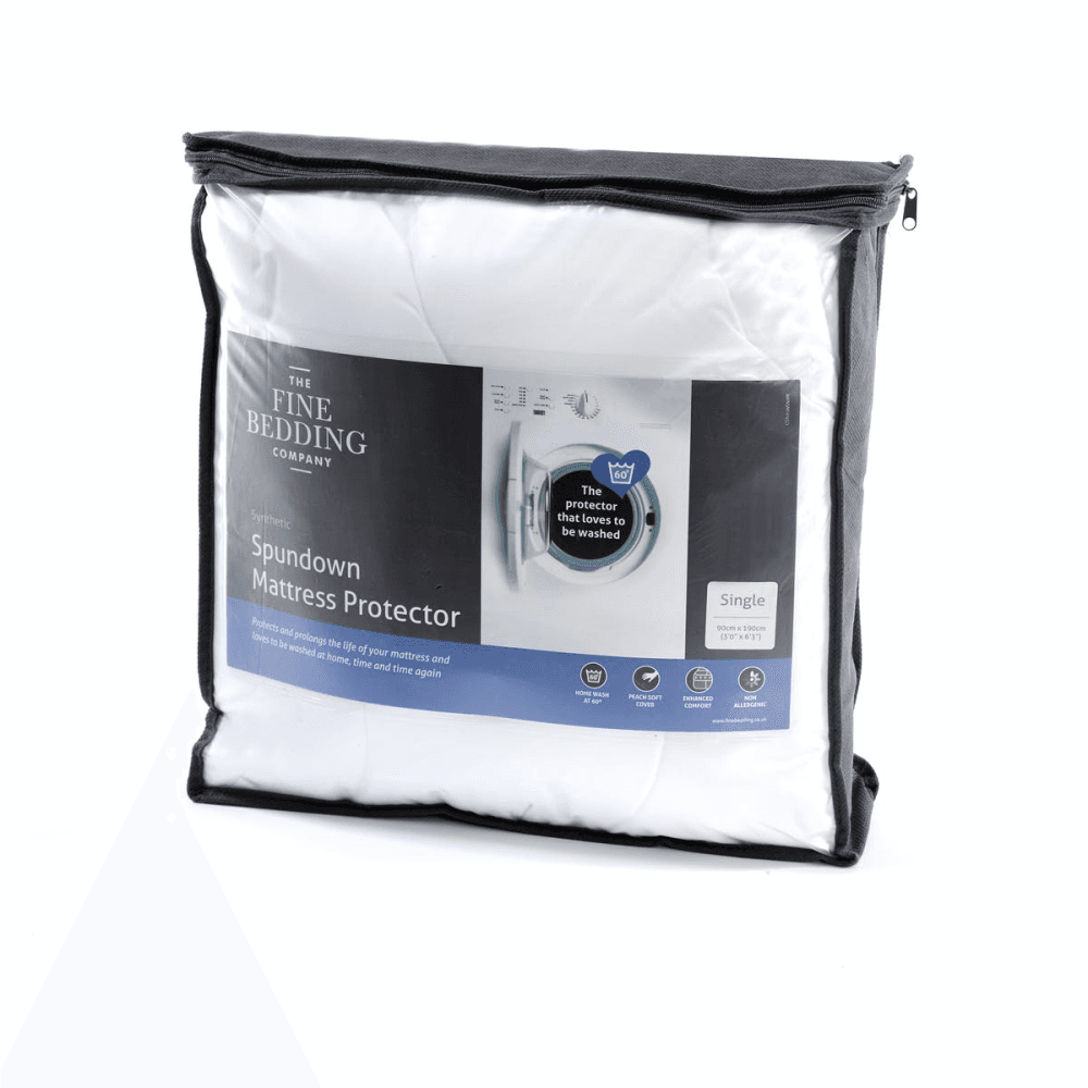 Spundown Double Mattress Protector, White