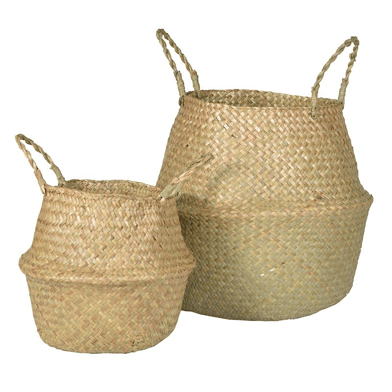 A pair of baskets, 23 x 27 / 36 x 38cm, Natural