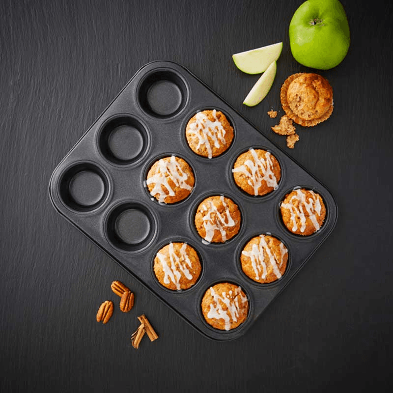 Precision Plus 12 Hole Deep Muffin Tin, Black