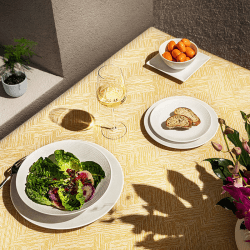 Image showing the Gio Serving bowl, 28cm, White/ Bone China product.