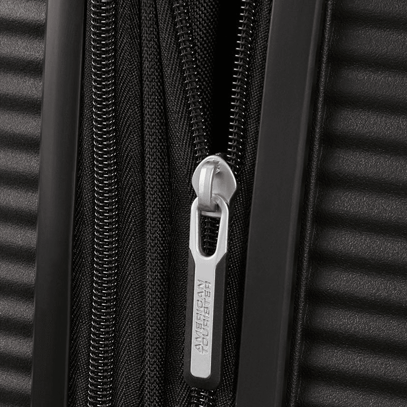 Soundbox Suitcase, H77 x L51 x W29/32cm, Bass Black