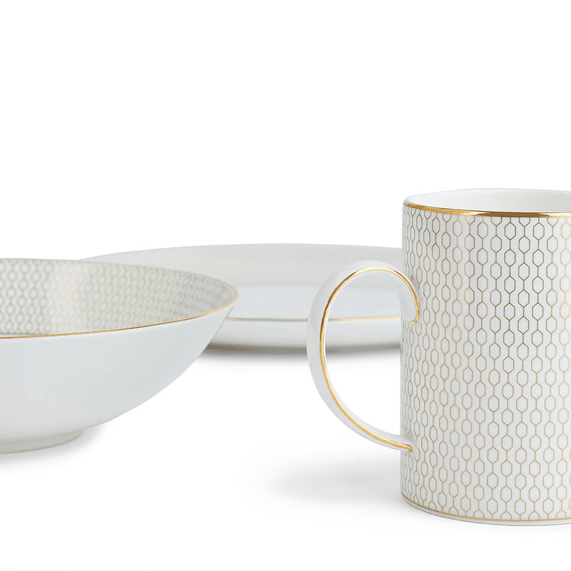 Gio Gold 4 piece dinnerware set, Gold/White