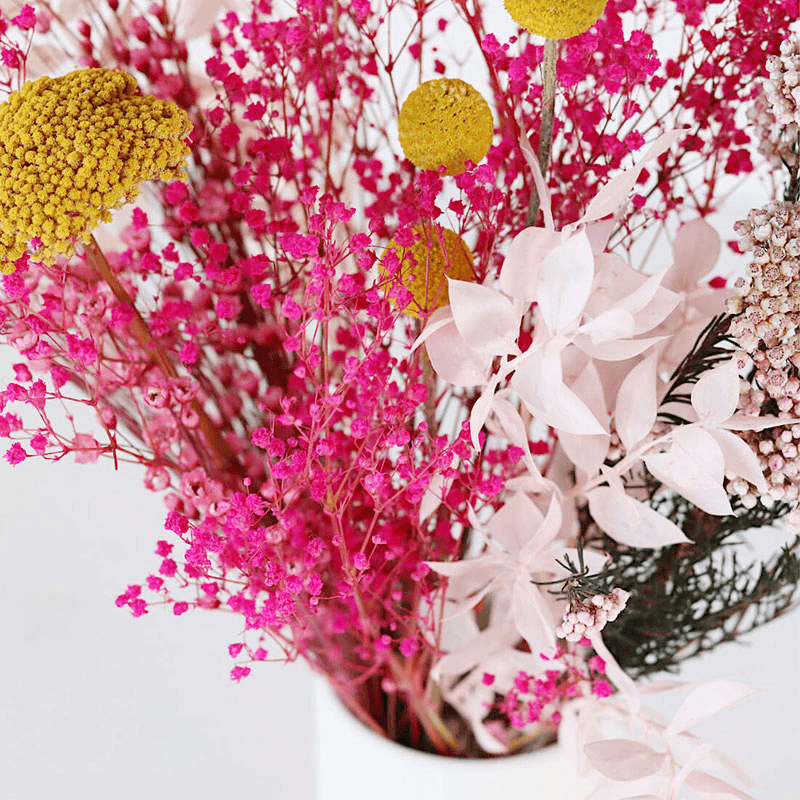 Pinks Medium hand-tied bouquet, H36-42cm, Bonbon