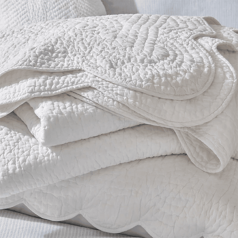 Milfield Scallop Edge Double Quilt, Double, White