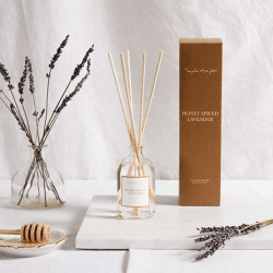 Image showing the Honey Spiced Lavender Diffuser, 100ml product.