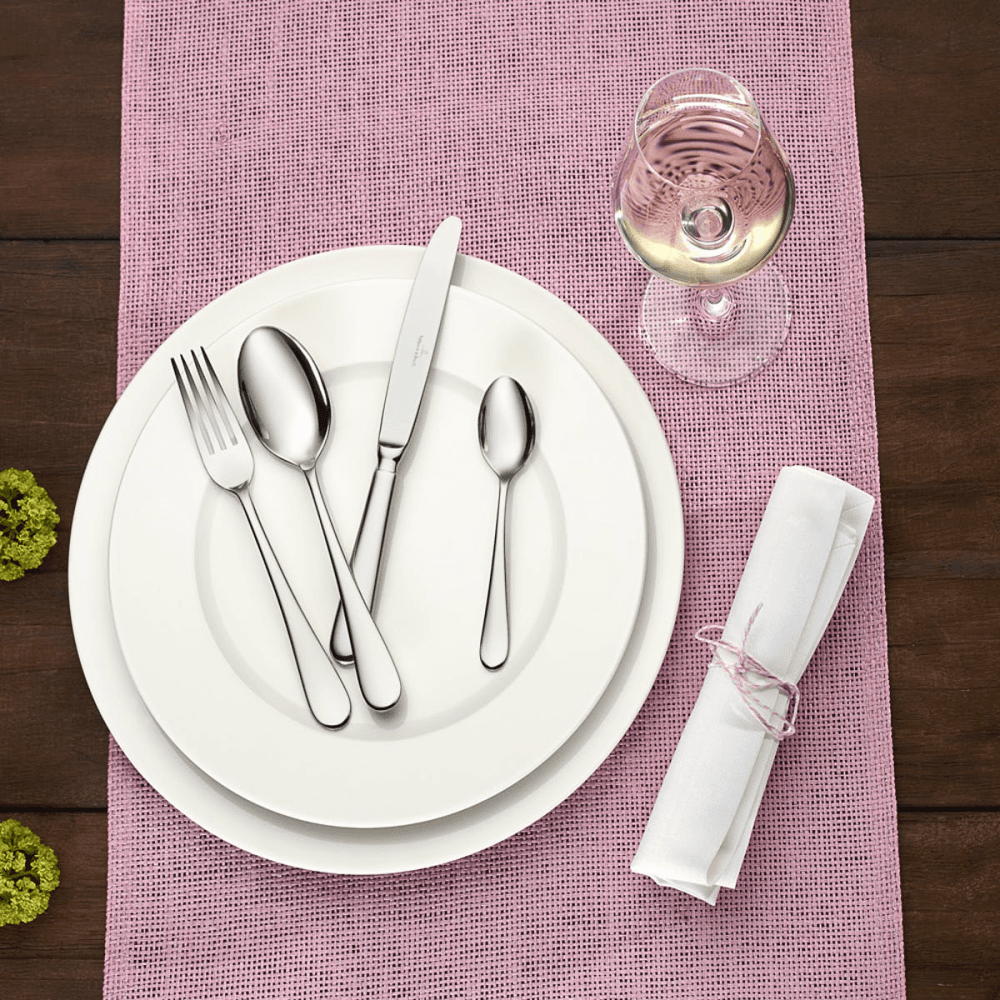 Oscar 24 piece cutlery canteen in picture box, 44 x 28 x 5cm, Stainless Steel