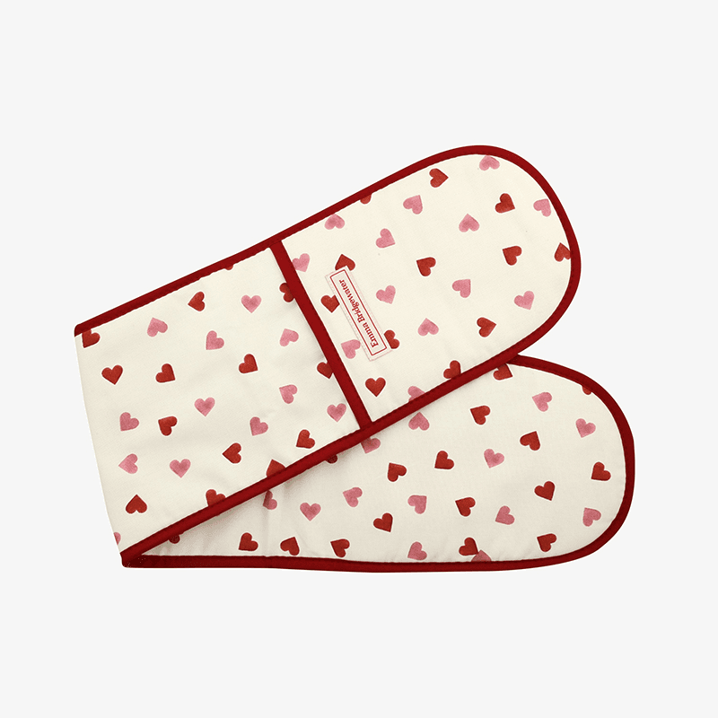 Pink Hearts Oven Glove/Tea Towel Set