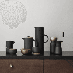 Image showing the Theo by Francis Cayouette Cup with coaster, H8cm, Black product.