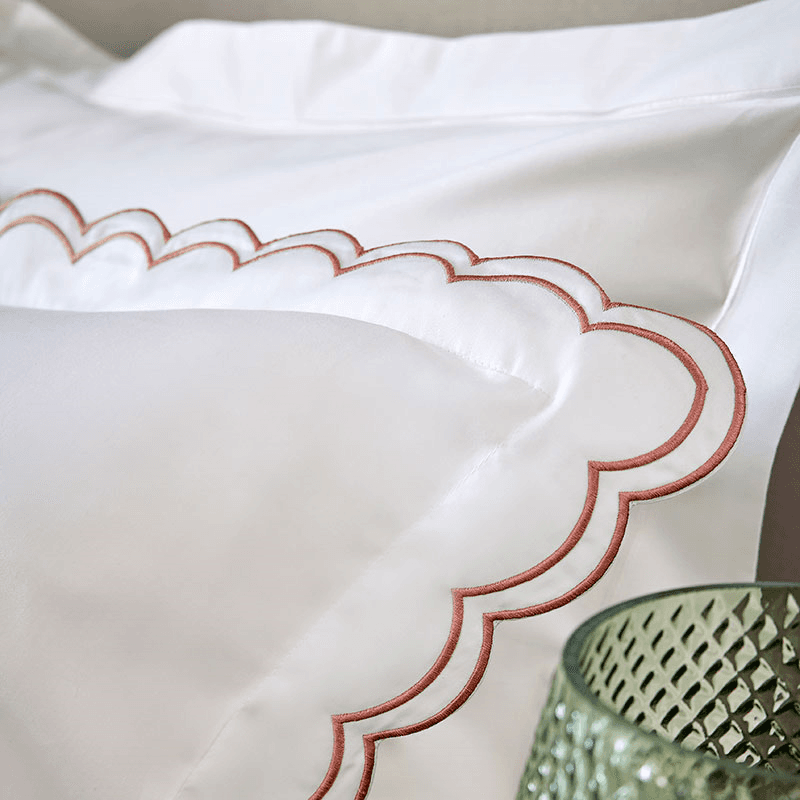 Scallop Edge Pair of Oxford Pillowcases, Fire