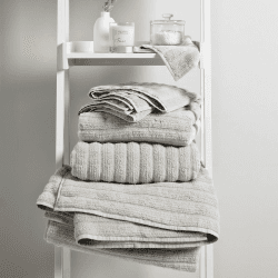 Image showing the Hydrocotton Super jumbo bath sheet, 115 x 180cm, Pearl Grey product.