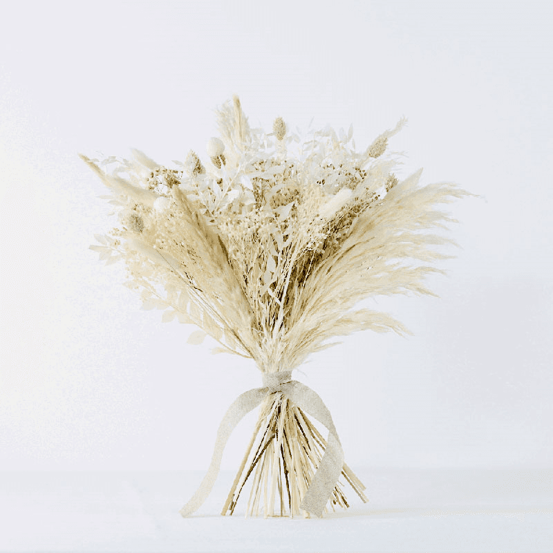 Natural Whites Medium hand-tied bouquet, H36-42cm, Ecru