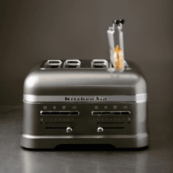 Image showing the Artisan 4 slot toaster, Medallion Silver product.