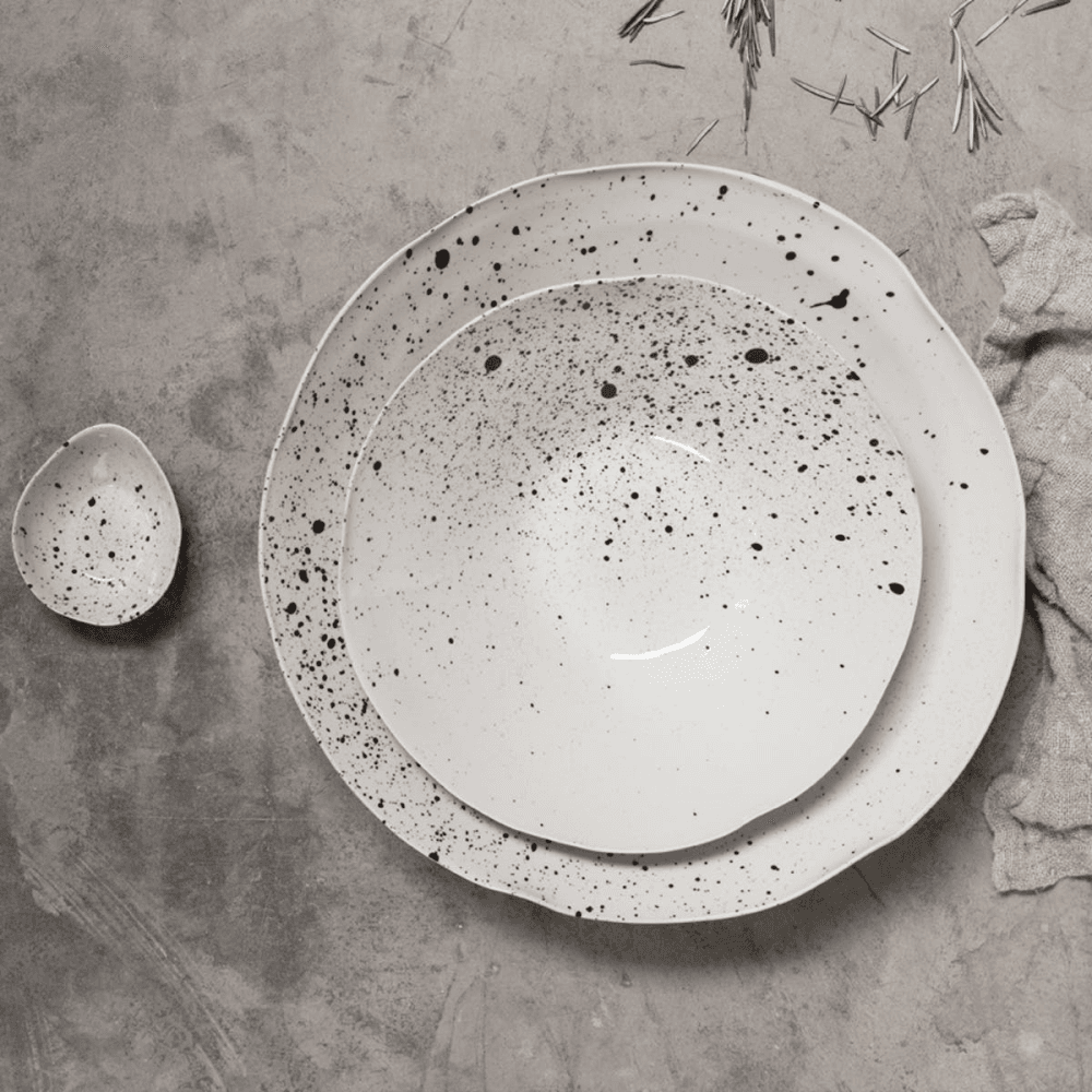 Ama Large serving bowl, D7.5 x 34.5cm, Splatter