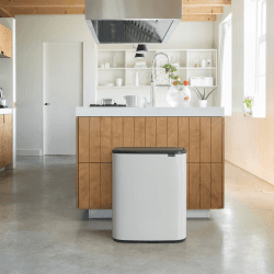 Image showing the Bo Touch bin, 30 litre, white product.