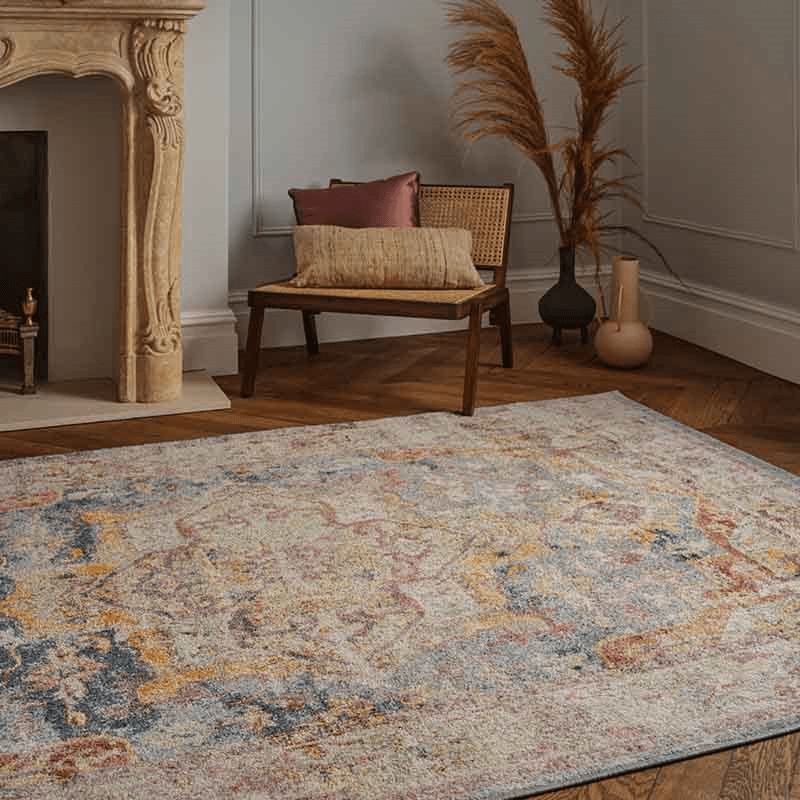 Flores Traditional Persian Azin Rug, 120 x 170cm, Multi