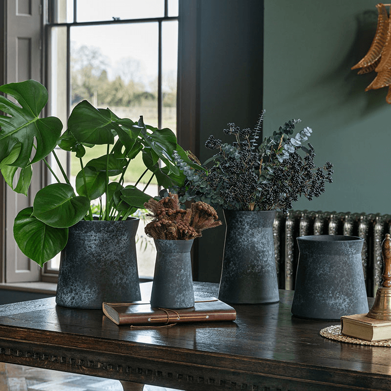 Kew Eclectic Orangery Handthrown Vase, D20cm, Basalt