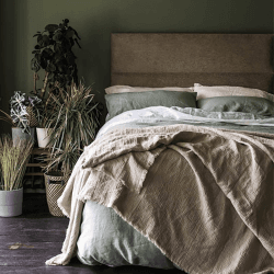 Image showing the Sage Green Linen Duvet Cover, Super King product.