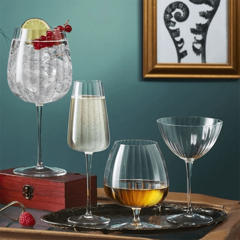 Optica Set of 4 Martini Glasses, 220ml, Clear