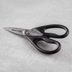 Image showing the Universal All Purpose Shears product.