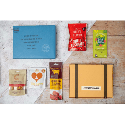 Image showing the Chilli Lovers Letter Box Hamper  product.