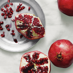 Image showing the Pomegranate Bath & Body Set product.