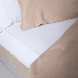 Image showing the Washed Cotton Percale Super King Fitted Sheet, White product.