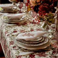 Image showing the Allegra Tablecloth, 145 x 310cm, Red product.