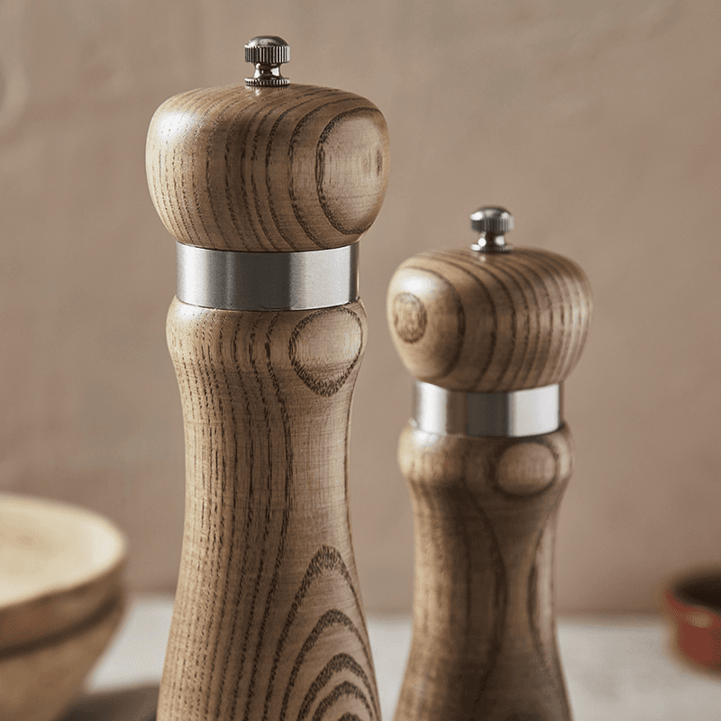 Hoxton Vintage Salt & Pepper Mill Set, Ash