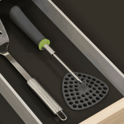 Image showing the Delta Folding masher, Grey/Green product.