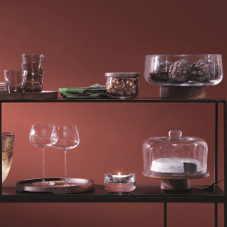 Image showing the City Bowl with walnut lid, D22cm, clear product.
