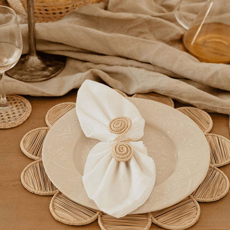 Sandra Set of 4 Napkin Rings, Natural