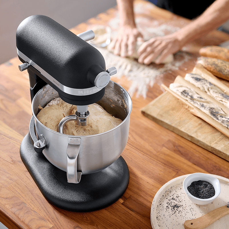 Bowl Lift Mixer, 6.6L, Cast Iron Black