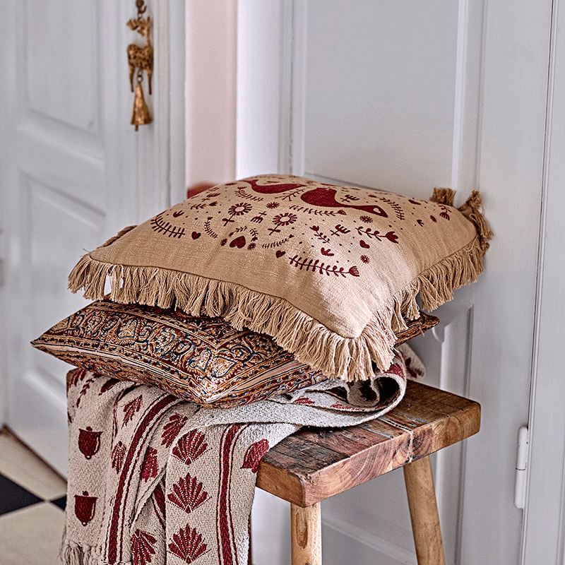Nill Cushion, 40 x 40cm, Red