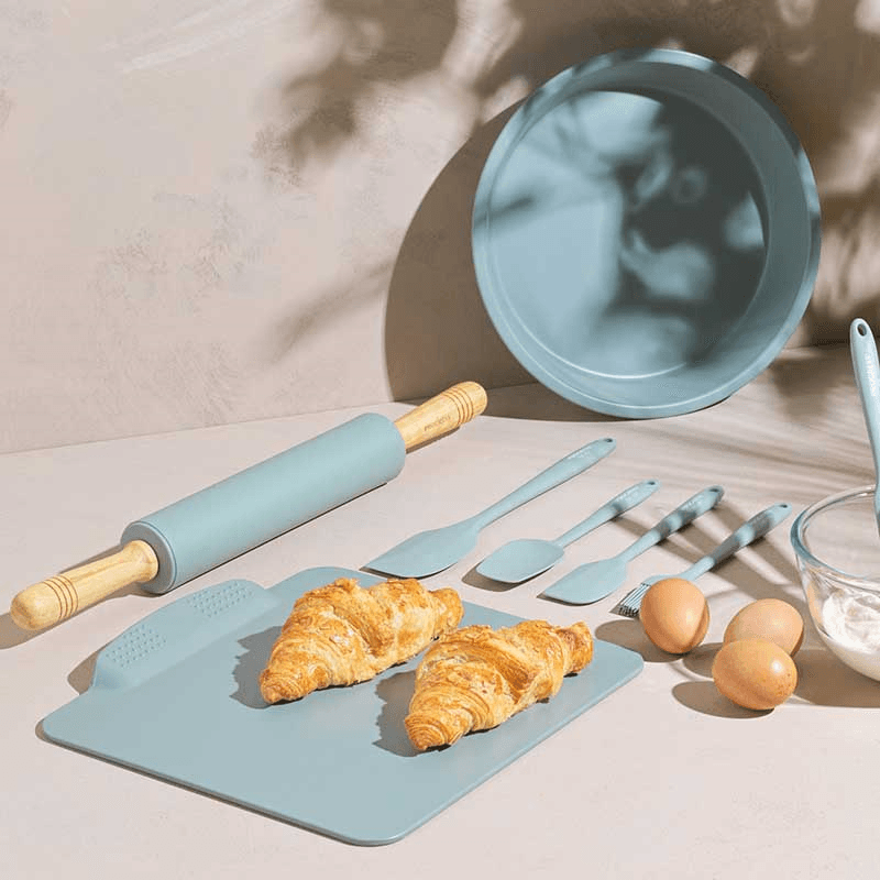 Silicone Rolling Pin With Wooden Handles, Teal