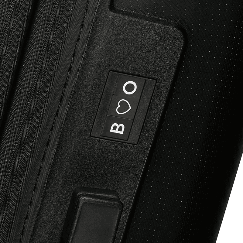 Dashpop Suitcase, H67 x L45 x W29/33cm, True Black