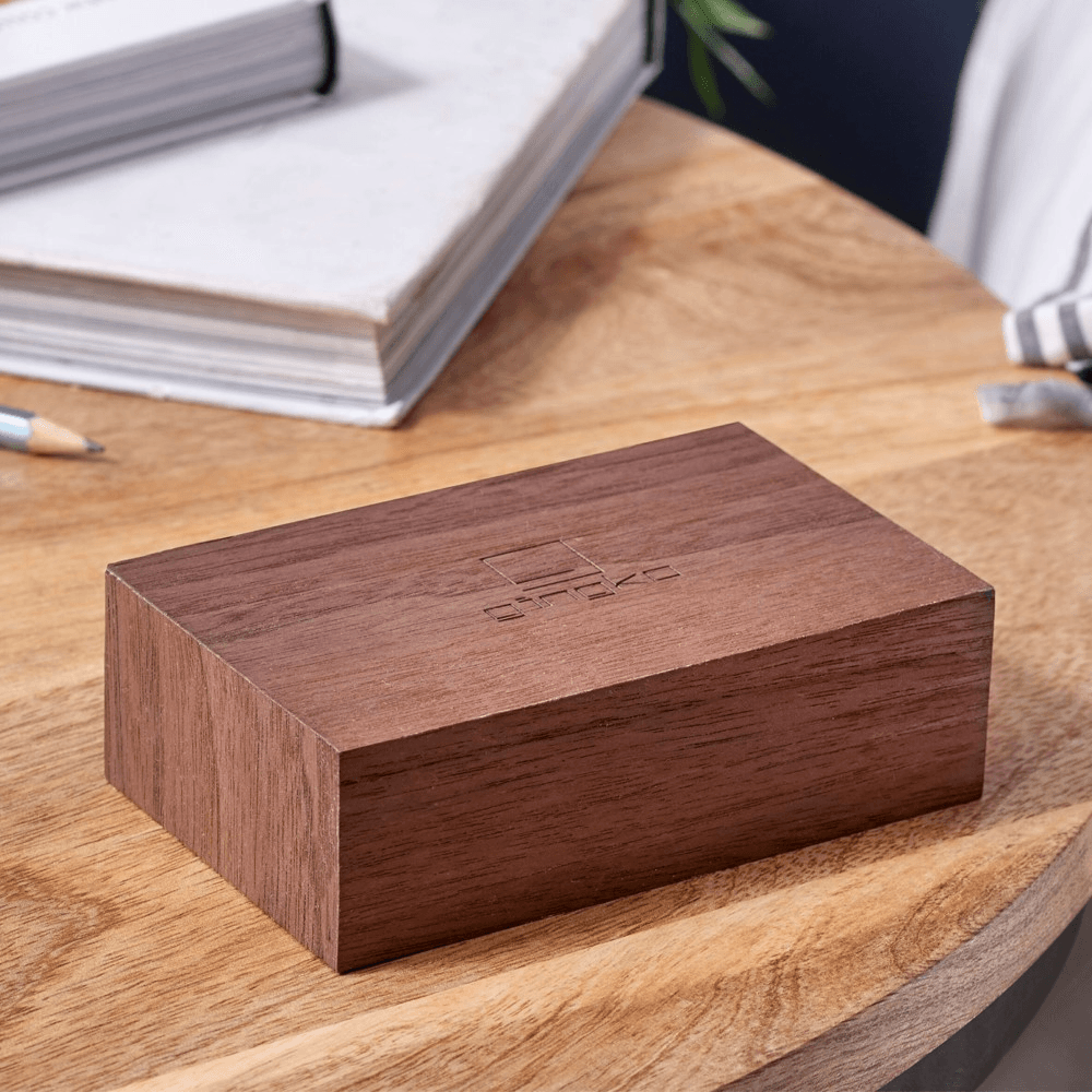 Flip Click Clock, L11.5 x W7 x H3.6cm, Walnut