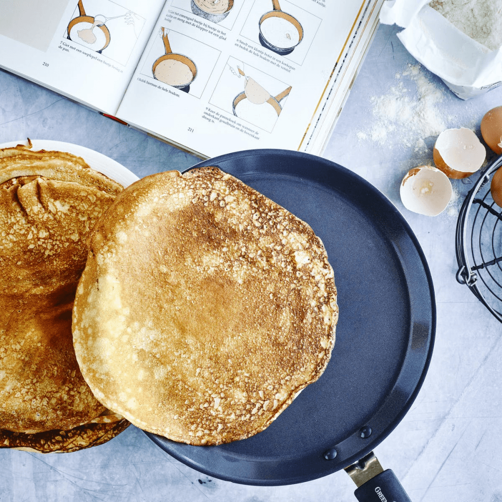 Essentials Non-stick pancake pan, 24cm, Ceramic