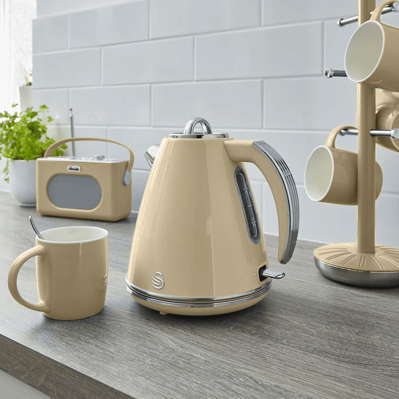 Retro Jug Kettle, 1.5L, Cream