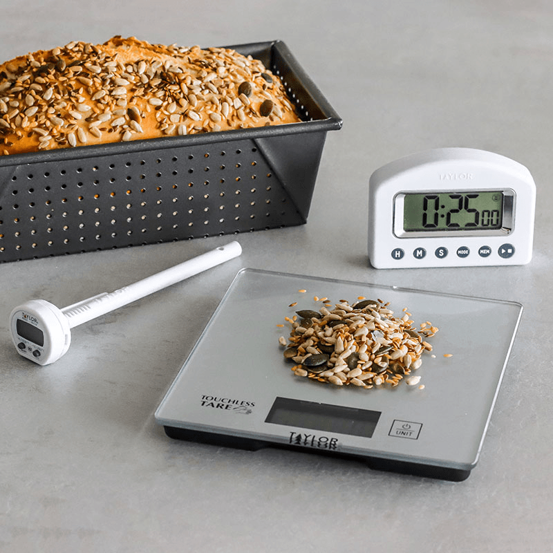 Weighing and Measuring Scale Set, Silver