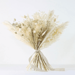 Image showing the Natural Whites Large hand-tied bouquet, H42-48cm, Ecru product.